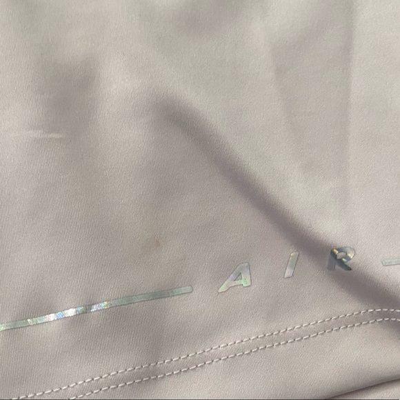 Pink Women’s Nike Air Biker Shorts Sz Lrg - Picture 2 of 8